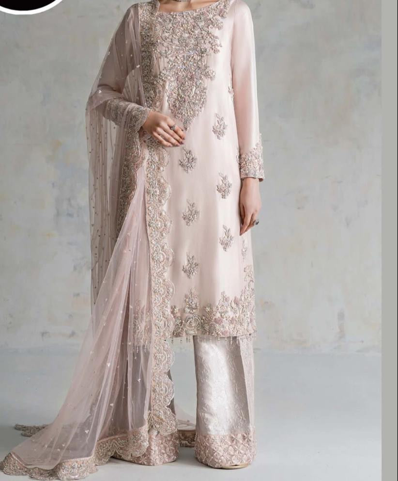 Amara khan replica