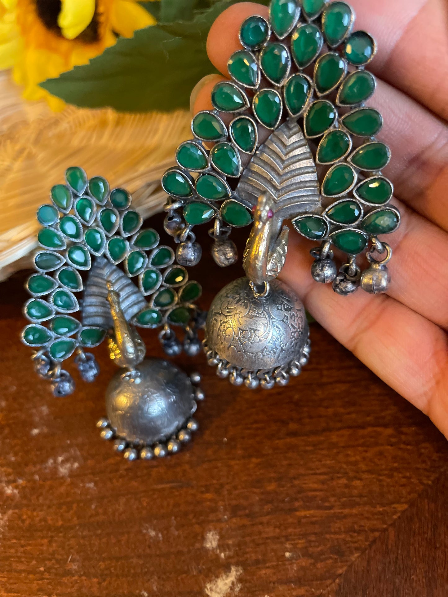 Ethnic style earing