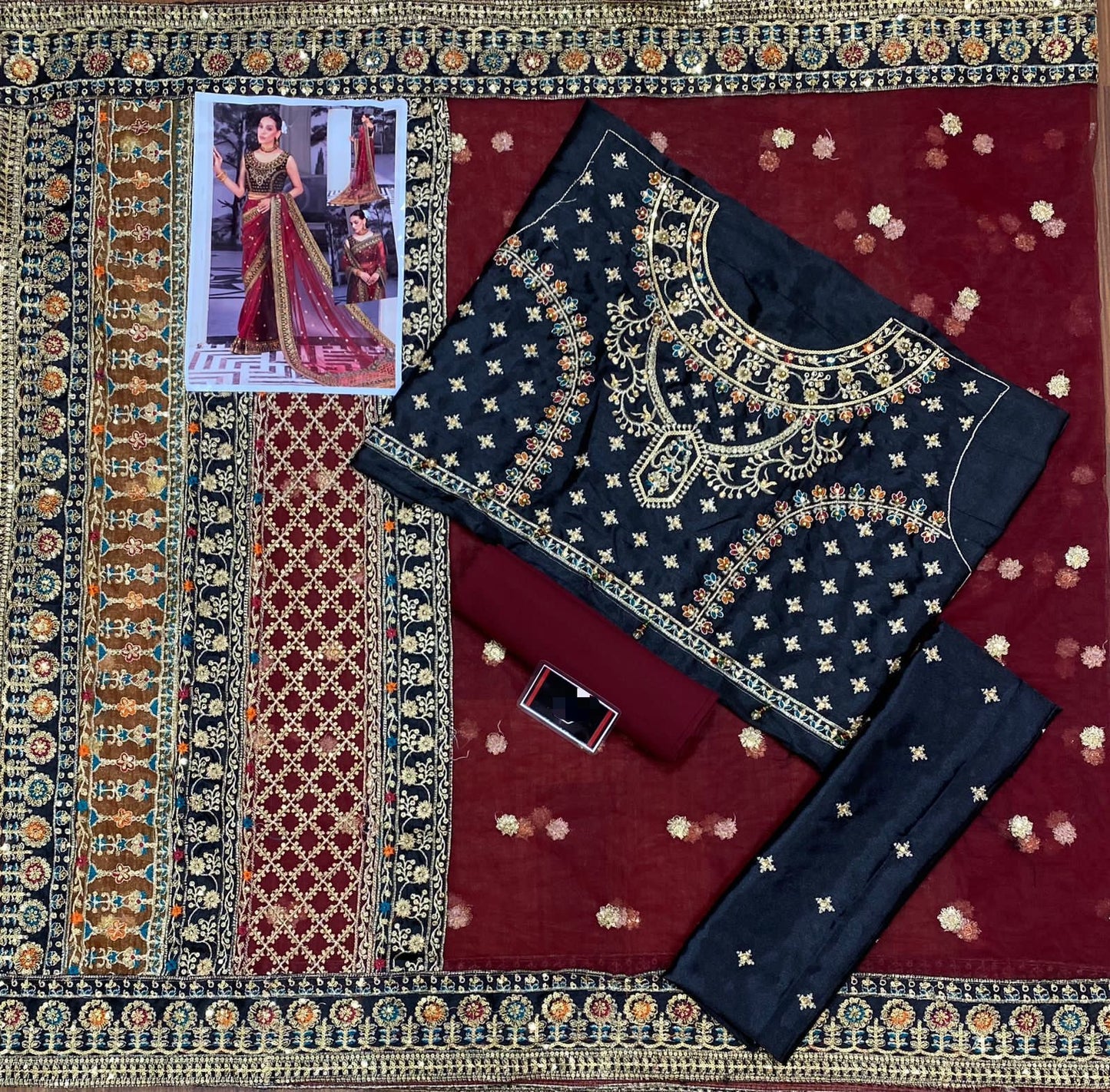 Caspara saree