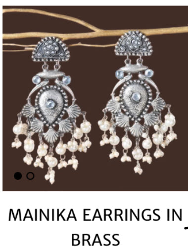 Manika earings