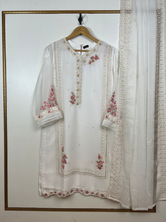 Chiffon suit
