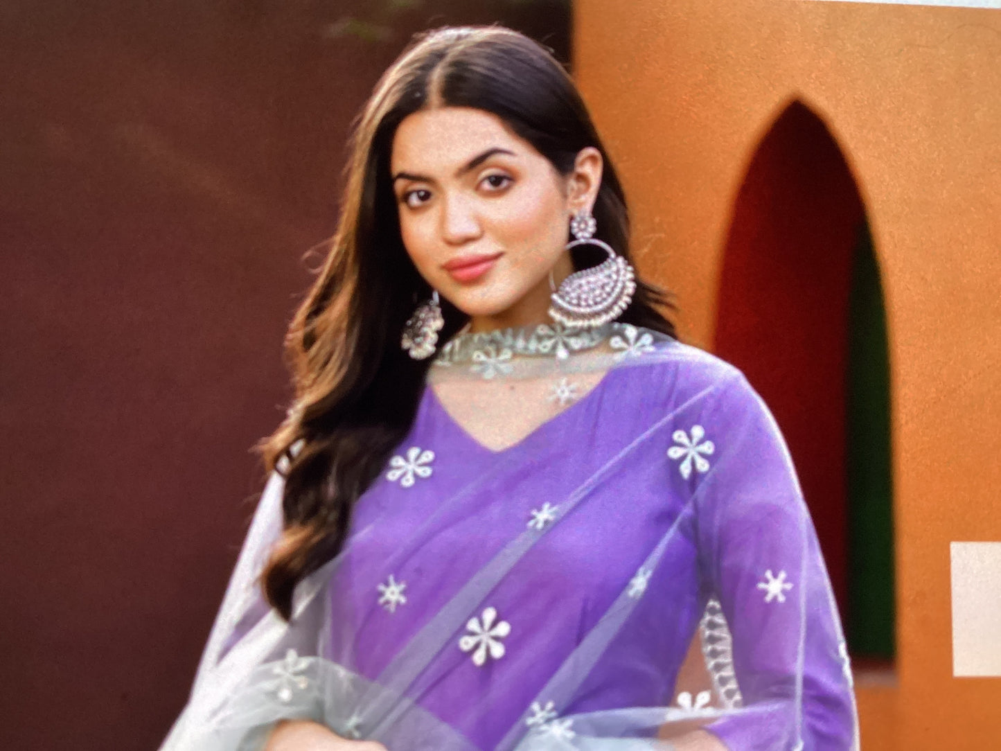 Maahi chand balis silver